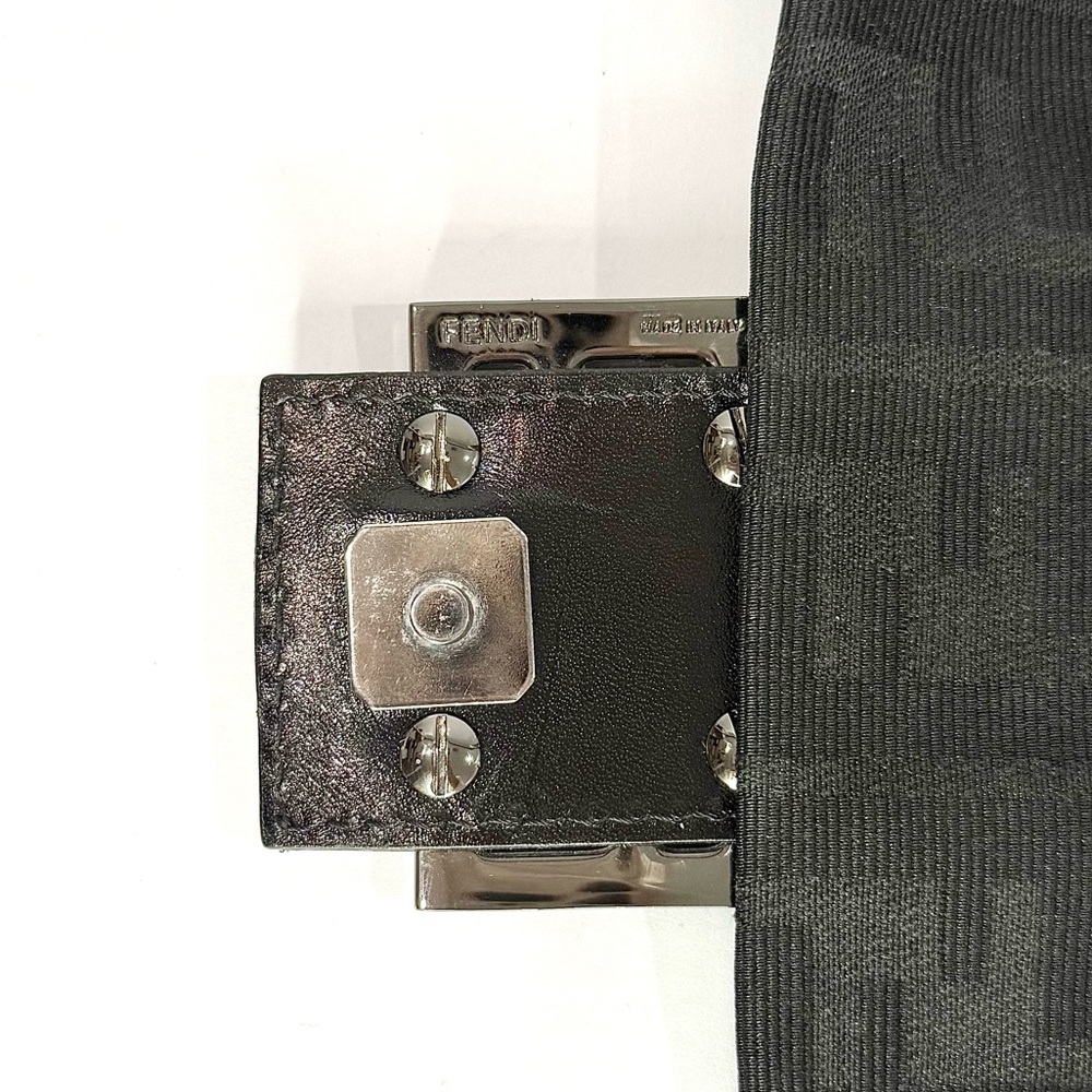 ✨SOLD✨ Vintage Fendi Black Zucca Mini Baguette - Picture 9 of 11